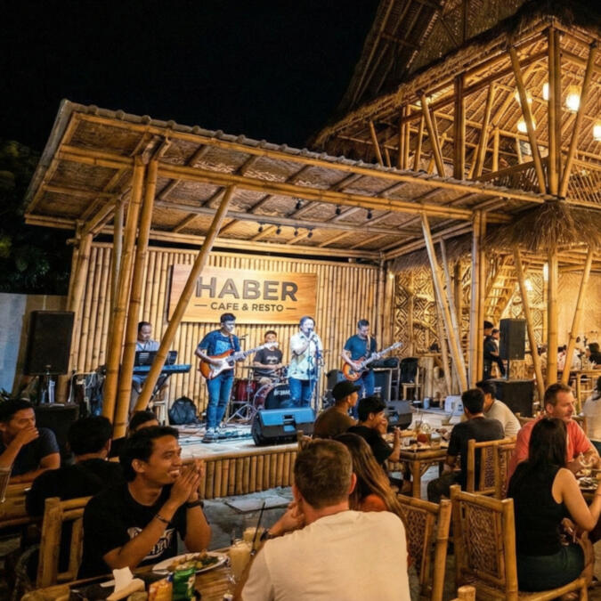 Rasakan sensasi nongkrong yang berbeda Haber Cafe & Resto menghadirkan suasana cozy dan chill, lengkap dengan alunan Live Music untuk menemani momen santai Anda.